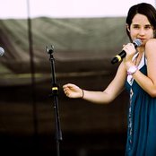 Ximena Sarinana - List pictures