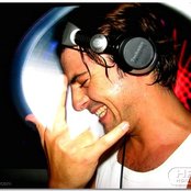 Axwell - List pictures