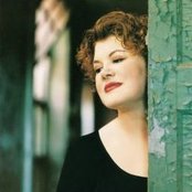 Maura O'connell - List pictures