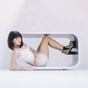 Emily Vaughn - List pictures