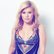 Kelly Clarkson - List pictures