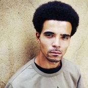 Akala - List pictures