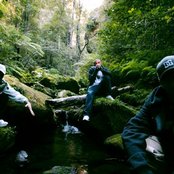 Bliss N Eso - List pictures