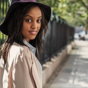 Ruth B - List pictures