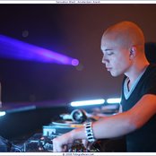 Headhunterz - List pictures