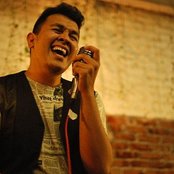 Tulus - List pictures