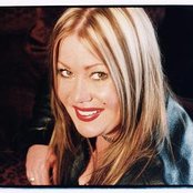 Jann Arden - List pictures