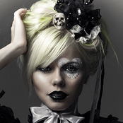 Kerli - List pictures