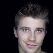 Garrett Hedlund - List pictures