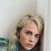 Marika Hackman - List pictures