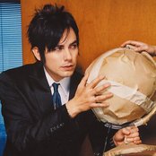 Beto Cuevas - List pictures