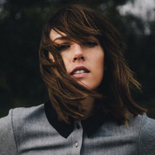 Chelsea Lankes - List pictures