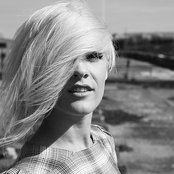 Dennis - List pictures