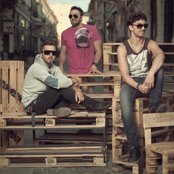 Play And Win - List pictures