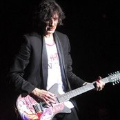 Charly Garcia - List pictures