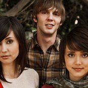 Meg & Dia - List pictures