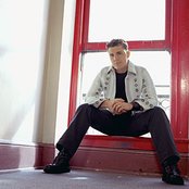 Josh Gracin - List pictures