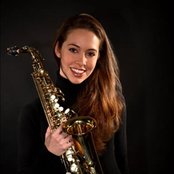 Amy Dickson - List pictures