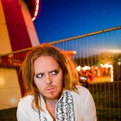 Tim Minchin - List pictures