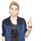 Elyar Fox - List pictures