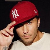 Avery Storm - List pictures