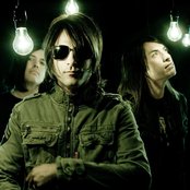 Exies - List pictures