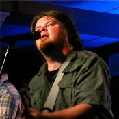 Damon Fowler - List pictures