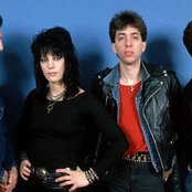 Joan Jet & The Blackhearts - List pictures