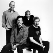 Yellowjackets - List pictures