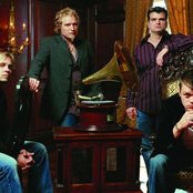 Three Doors Down - List pictures