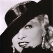 Mae West - List pictures
