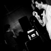 Heavy Heavy Low Low - List pictures