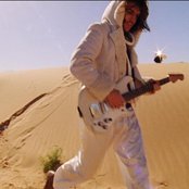 La Priest - List pictures