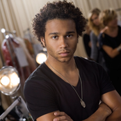 Corbin Bleu - List pictures