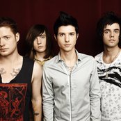 Hot Chelle Rae - List pictures