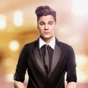 Oscar Zia - List pictures