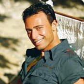 Mustafa Sandal - List pictures