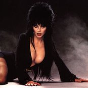 Elvira - List pictures
