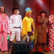 Wise Guys - List pictures