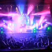 Pretty Lights - List pictures