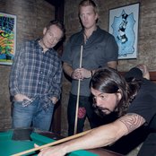 Them Crooked Vultures - List pictures