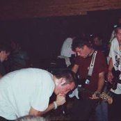 Chokehold - List pictures