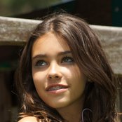 Madison Beer - List pictures