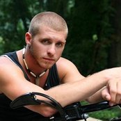 Brantley Gilbert - List pictures