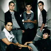 V Factory - List pictures