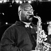 Darius Jones - List pictures