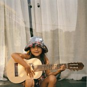 Mallu Magalhães - List pictures