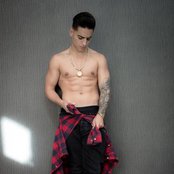 Maluma - List pictures