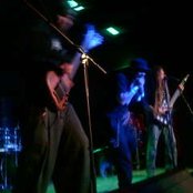 Flaw - List pictures