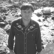 Adam Hood - List pictures